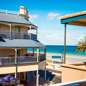 Hotel Esplanade, Adelaide